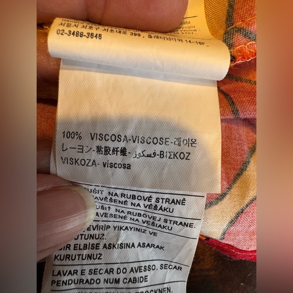 Sisley Italy Women’s Tropical Floral Viscose Orange Pink Split Hem Blouse Sz S - Picture 8 of 10